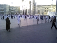 Pilgrims gather at the Haram Sharim plaza